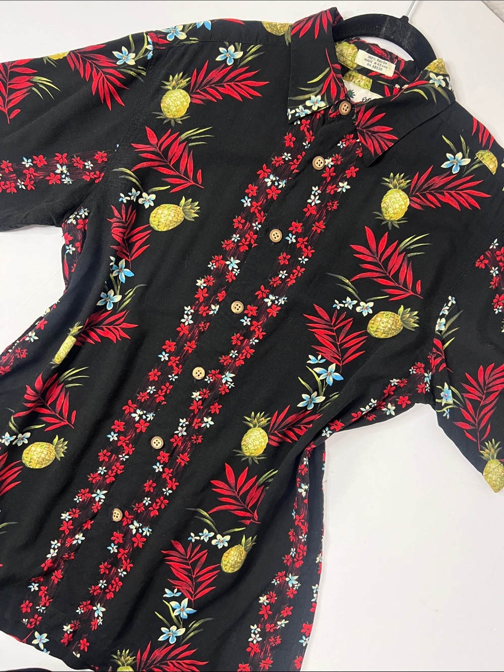 Ron Chereskin Tropical Pineapple Print Button-Down Shirt Men’s Size M